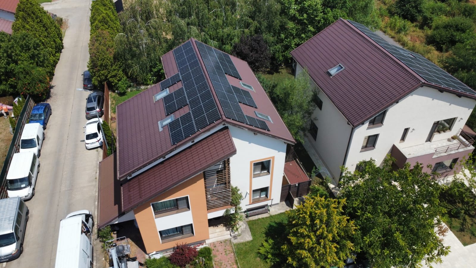 Installazione pannelli fotovoltaici su tetto residenziale Roma